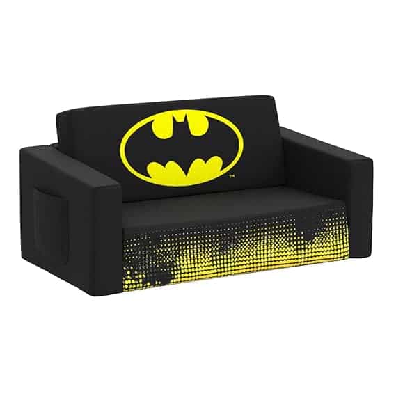 This black children's sofa showcases the iconic yellow Batman logo on the backrest. The seat boasts a yellow gradient with black dots and bat silhouettes. Complete with armrests and a side pocket, it's perfect for any young superhero's lair—especially if you snag it during Tuesday Deals!